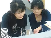 先輩が丁寧に教えるので、未経験・無資格でも安心です。