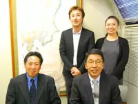 職場はいつも笑いが絶えないアットホームな環境です。