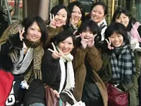 学生向けにヨーロッパの名門校での海外研修なども実施！引率のために同行をお願いすることも