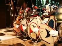 店内には有名ゴルファーのアイテムも展示されています！