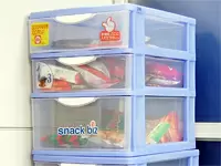 オフィスには休憩時間に嬉しい「お菓子ボックス」もご用意★
