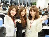 女性社員も多数活躍中！定期的に女性社員で集まって食事会もやってます♪