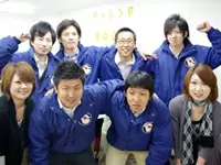 働くなら、楽しいのが一番ですよね！若いメンバーが多いから、社内はいつも賑やかです♪