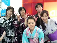 スタッフ同士のチームワークは抜群！どの店舗も仲良しです♪