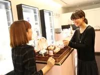 全体が見渡せるスペースなので、コミュニケーションも取りやすいお店です。