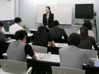 話し方や知識だけではなく、ビジネスマナーなど社会人としてのスキルが身に付きます！