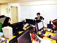 親切かつ迅速な対応で中小企業の労務管理の悩みを解消しています。