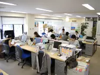一人ひとりの顔を見渡しながら働けるアットホームさが魅力です