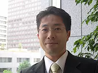 人と人とを結ぶ新しいビジネスを育てていく、夢のあるお仕事にチャレンジしませんか？(代表 新井より)
