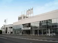 ニコル・カーズ株式会社