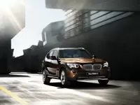 THE　NEW　BMW　X1
