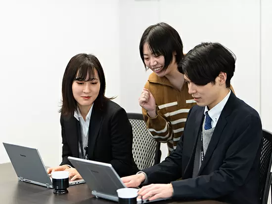 当社で育った人財が大手マルチメディアショップで活躍しています！
