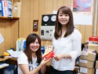 閑静な街並みにあるオフィスでも、女性メンバーが活躍しています。
