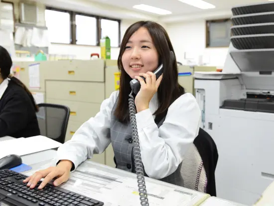 先輩社員が優しくサポートするので、未経験の方もご安心ください。