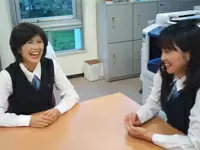既婚者やワーキングママも多数在籍中！人生の先輩にたくさん出会えます！