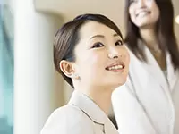 女性がメインの職場だからこそ、ライフイベントに左右されず長く働ける環境づくりにこだわっています。