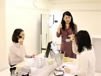 研修制度は当社の自慢。専任講師がしっかり教えます。