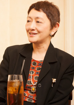 藤井佐和子