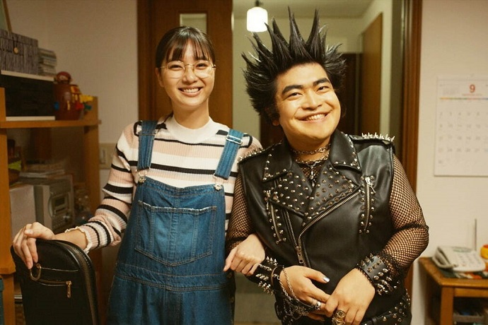 新川優愛