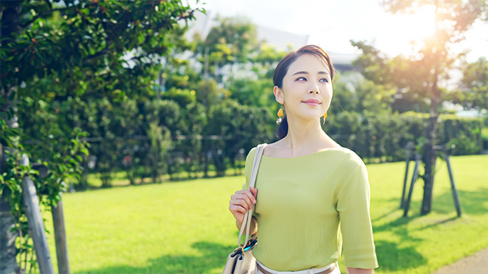 転職を考える女性のイメージ