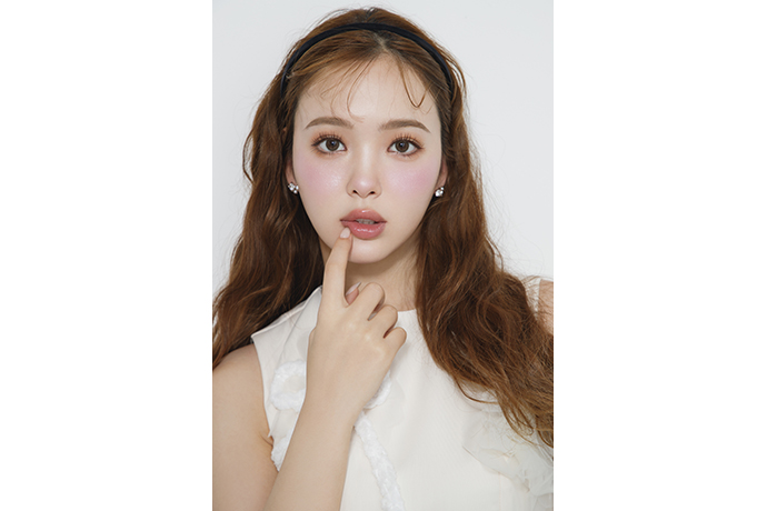 藤田ニコル