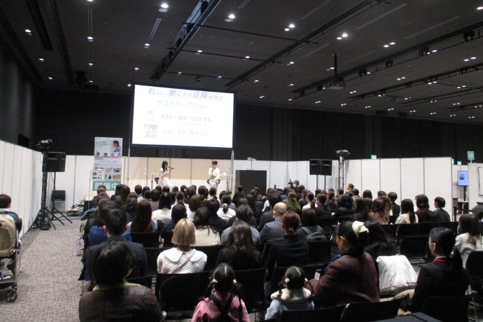 ゲストによるトークショーの様子