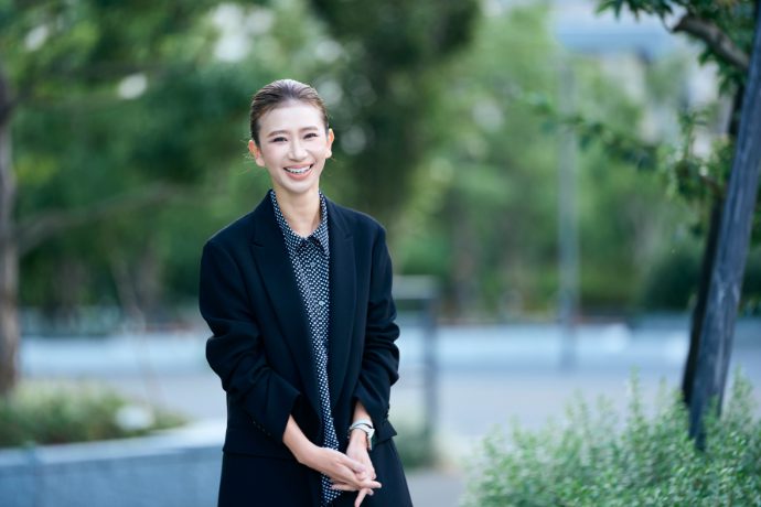 橋本真里子さん