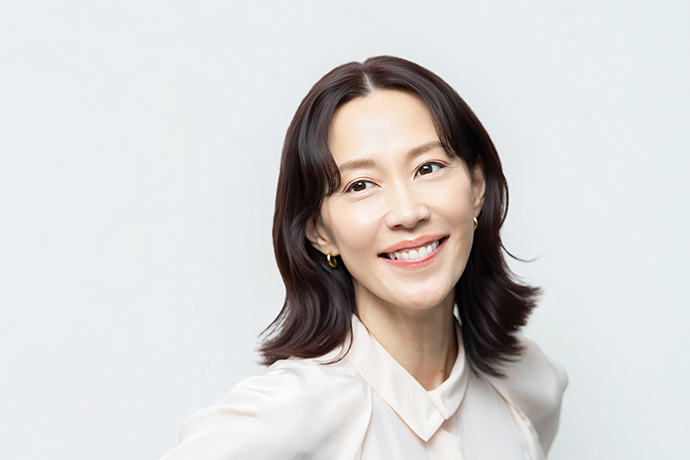 インタビューに答える木村佳乃さん