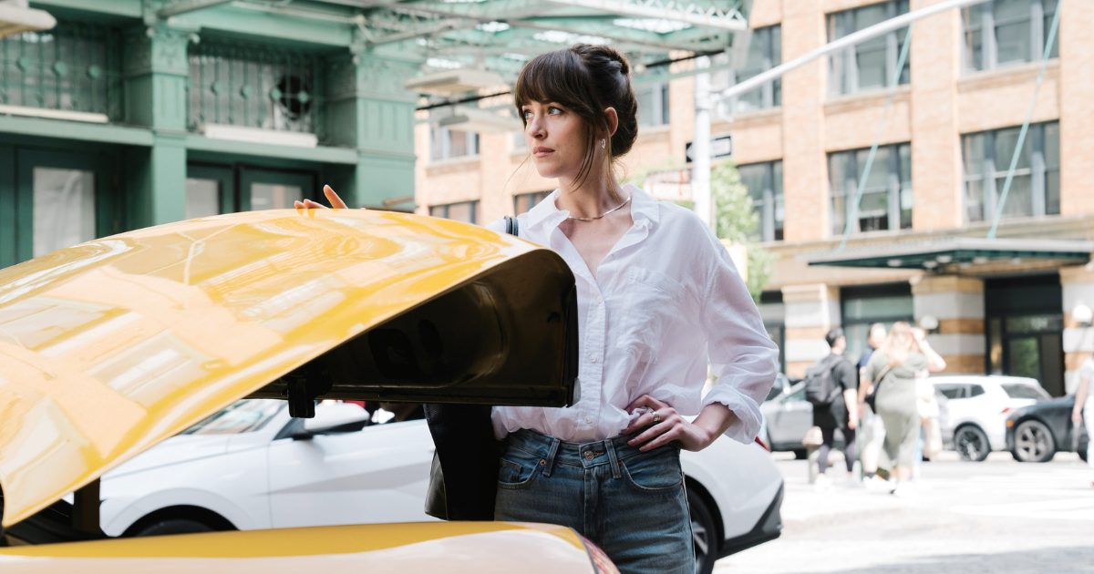 映画『マテリアリスト 結婚の条件』トークイベント付き試写会に5組10名さまをご招待