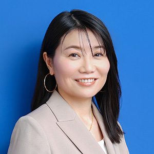 NHK連続テレビ小説『風、薫る』の脚本家、吉澤智子さんのプロフィール写真