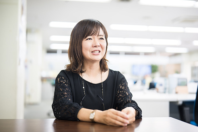 インタビューに答える大東建託株式会社の川岸佳織さん（仮名）