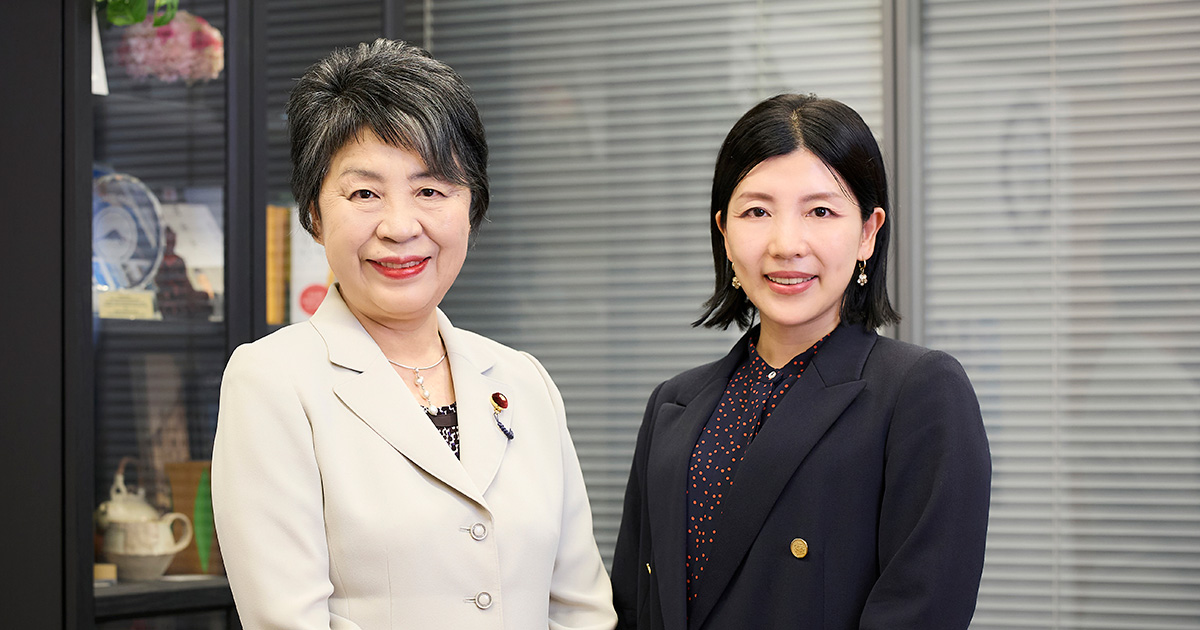 衆議院議員・上川陽子×女の転職type編集長 小林佳代子