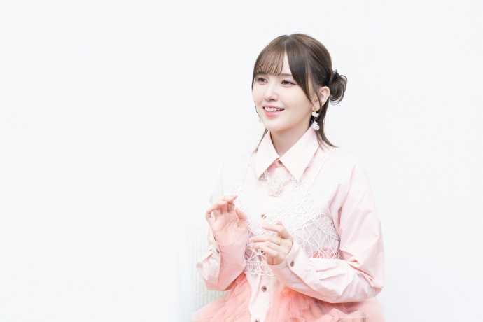 鬼頭明里さん