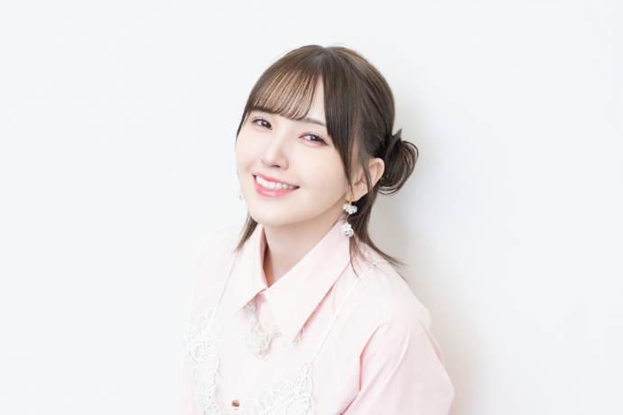 鬼頭明里さん
