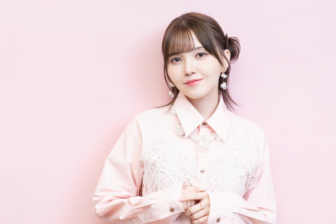 鬼頭明里さん