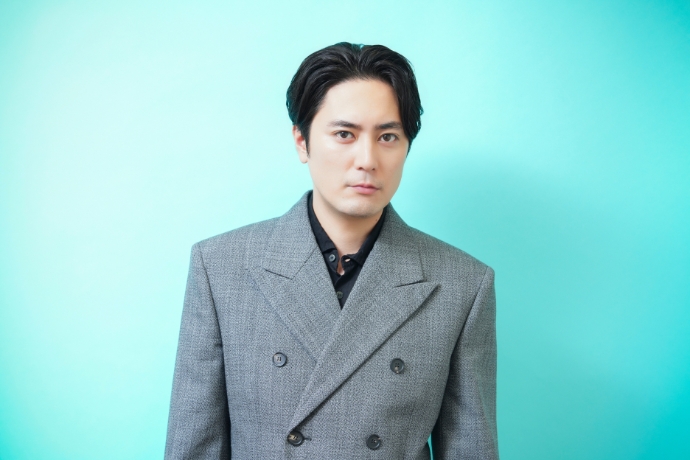 間宮祥太朗さん